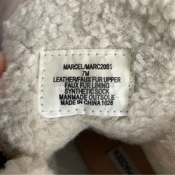 Steve Madden | Marcel Faux Shearling Wedge Ankle Boots Womens Size 7M - Picture 9 of 10
